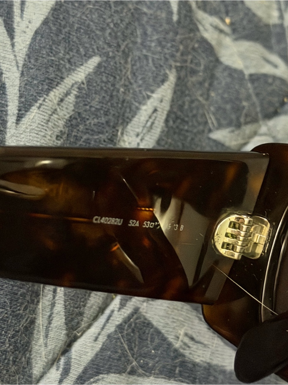 Celine Tortoiseshell Sunglasses -CL40282U 52A 530'5 135 3 celine Paris - Picture 6 of 10